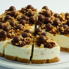 Chantilly Honeycomb Cheesecake 