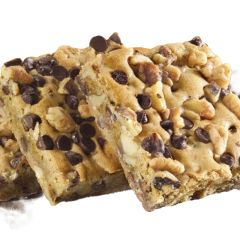 Sweet Street Toffee Crunch Blondie Traybake 