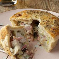 Tom&#039;s Pies Chicken, Ham Hock &amp; Leek Pie 