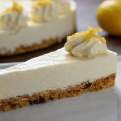 Chantilly Fresh Lemon Cheesecake 