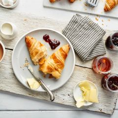 Chefs&#039; Selection Unbaked Butter Croissant 