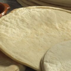 Pizza Plus Thin &amp; Crispy Pizza Bases 